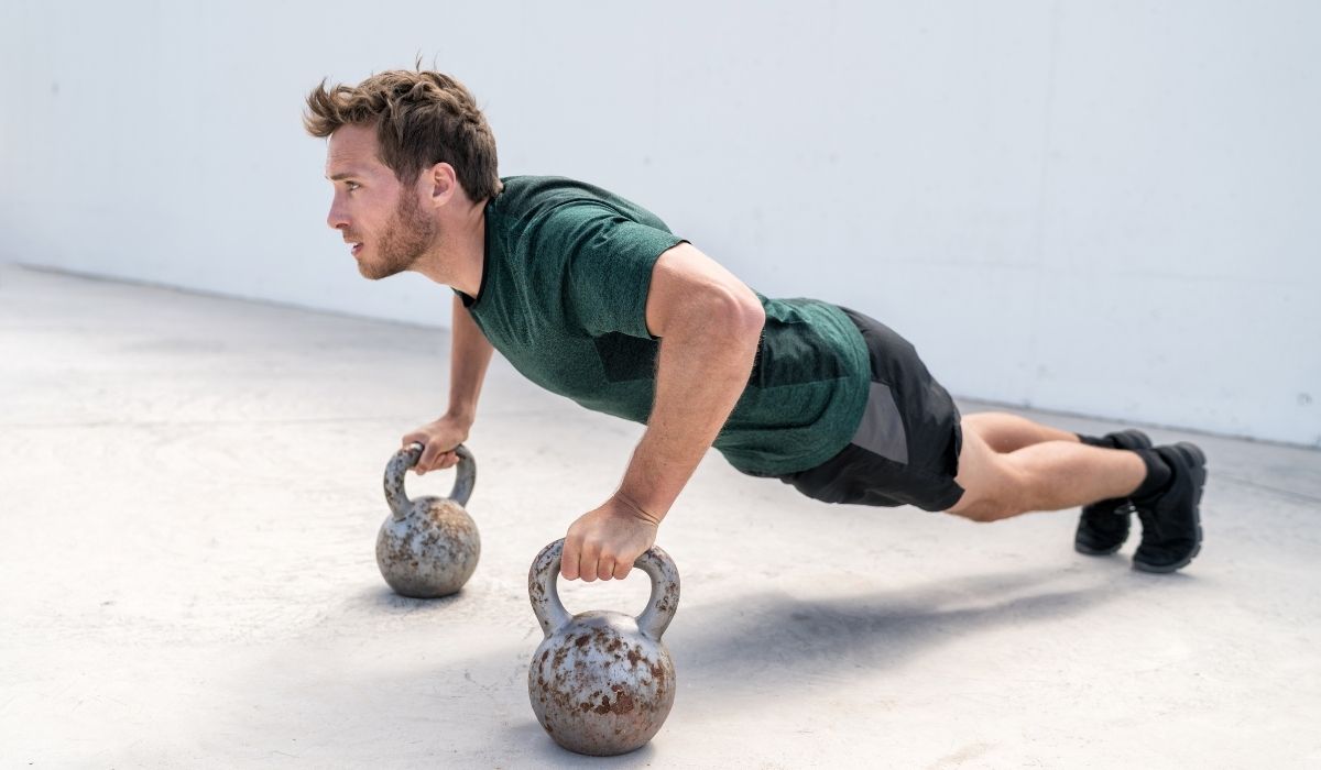 https://h2fitness.net/wp-content/uploads/2024/03/Effective-Chest-Exercises-with-a-Kettlebell_-A-Complete-Guide.jpg